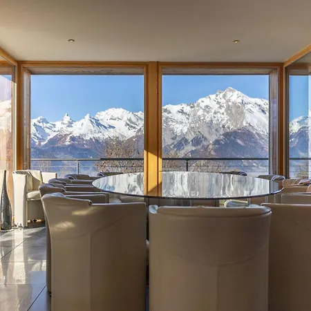 Serviced Chalet Grand Loup - Spa, Great Views 木屋