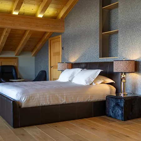 Serviced Chalet Grand Loup - Spa, Great Views Horská chata