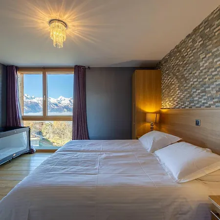 Serviced Chalet Grand Loup - Spa, Great Views *