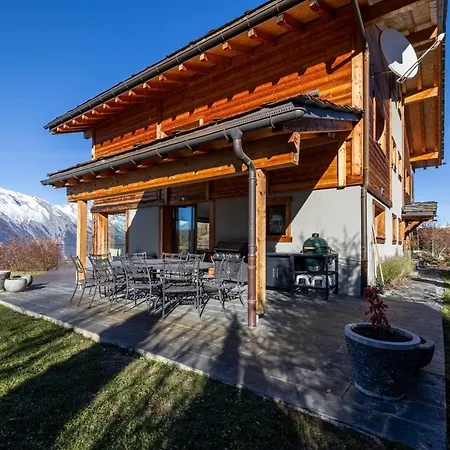 Serviced Chalet Grand Loup - Spa, Great Views